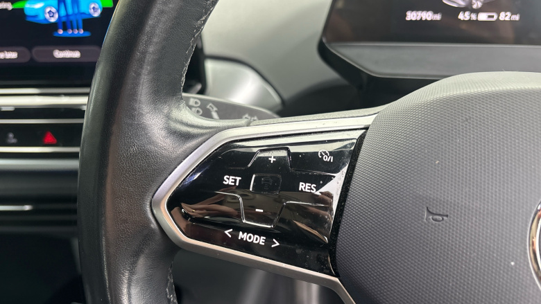 Volkswagen ID.4 109kW Life Pure 52kWh 5dr Auto Electric Estate